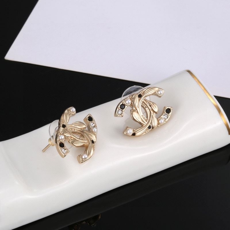 Ch**el earrings
